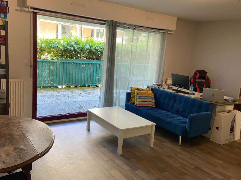 2 pièces avec grande terrasse en plein centre de Rennes