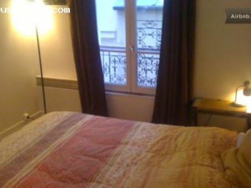 30m2 meublé à Montmartre à sous-louer
