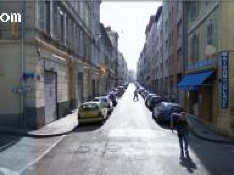 60m2 Marseille rue Sainte à 15 mn de la mer Juillet / Aout 2010