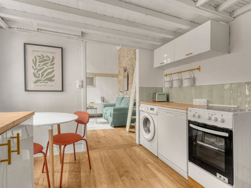 appartement 2 pièces 50.04m² 550€