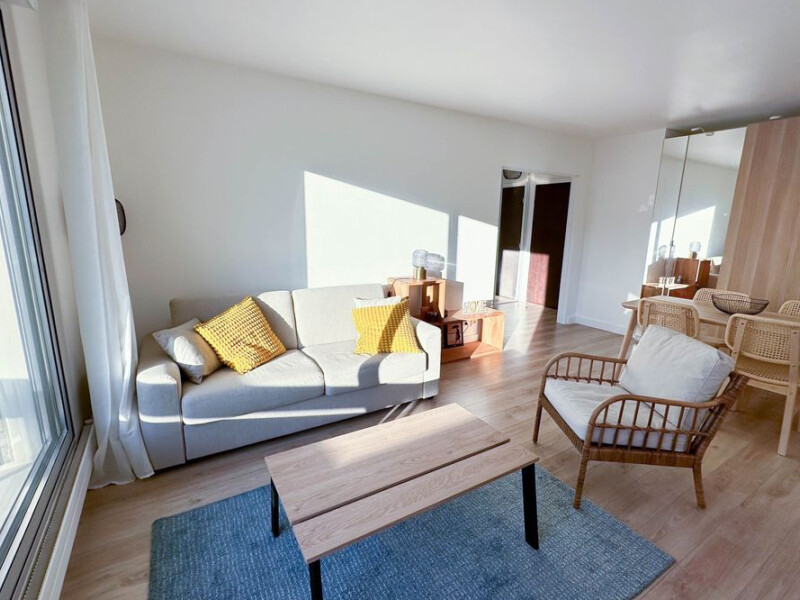 Appartement 2 pièces 50 m² sur Courbevoie(92400) 600 €