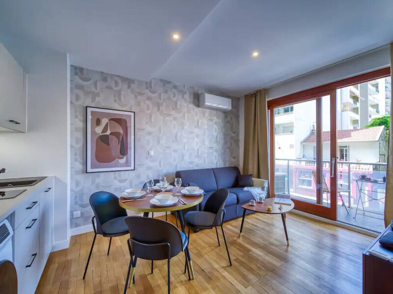 Appartement à louer a  69500 Bron  590€
