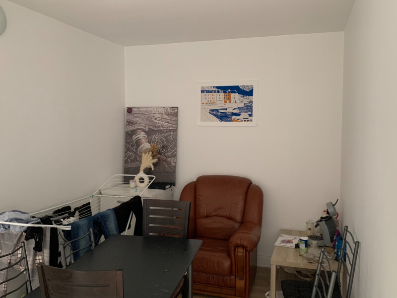 Belle Chambre avec lit double à Cergy (95000)