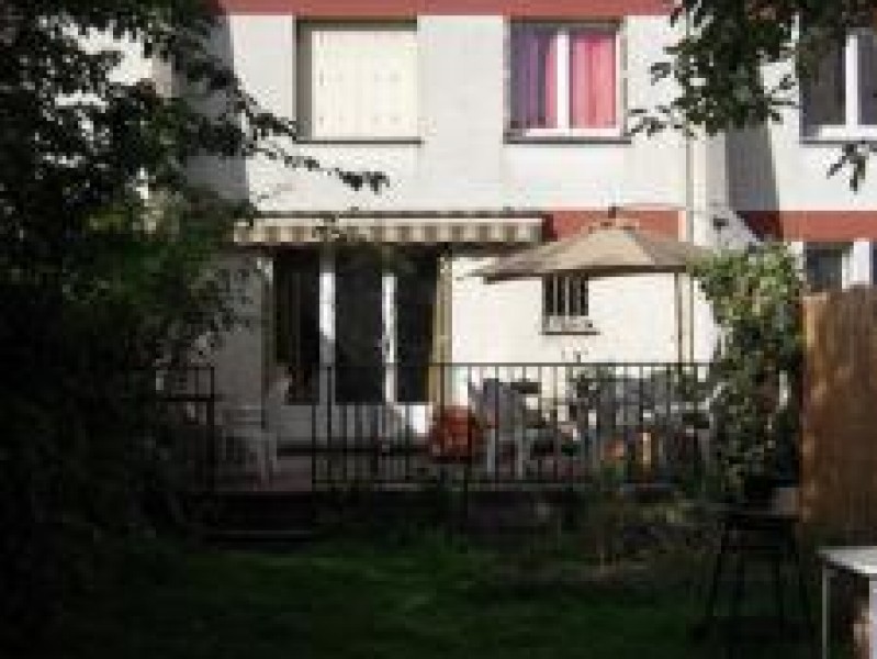 Chambre dans pavillon Montreuil - proche Paris - 4 mois