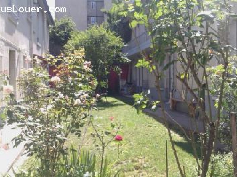 F2 Montrouge Centre ville Juillet - Aout