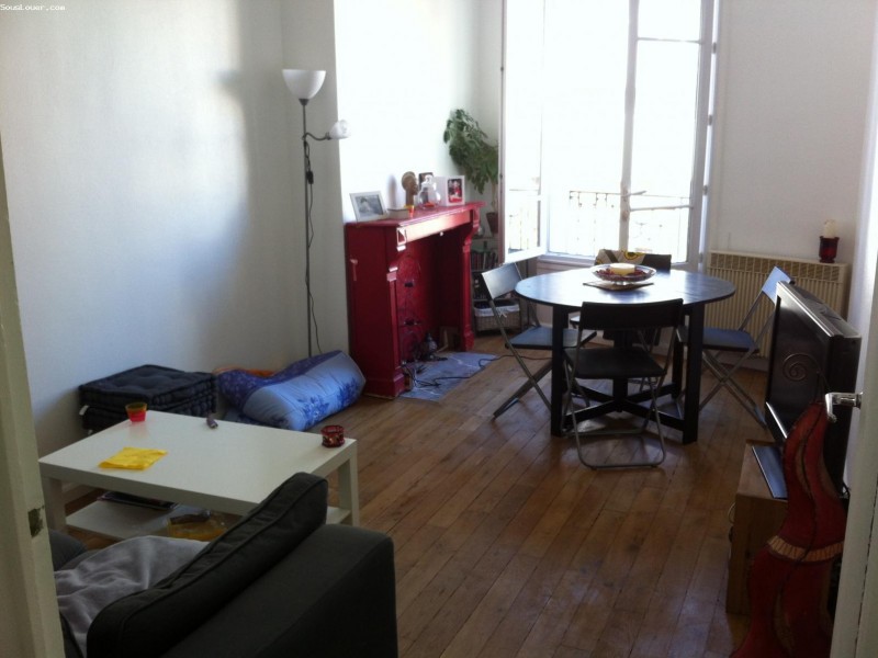 grand 2pieces confortable,chaleureux proche de Paris