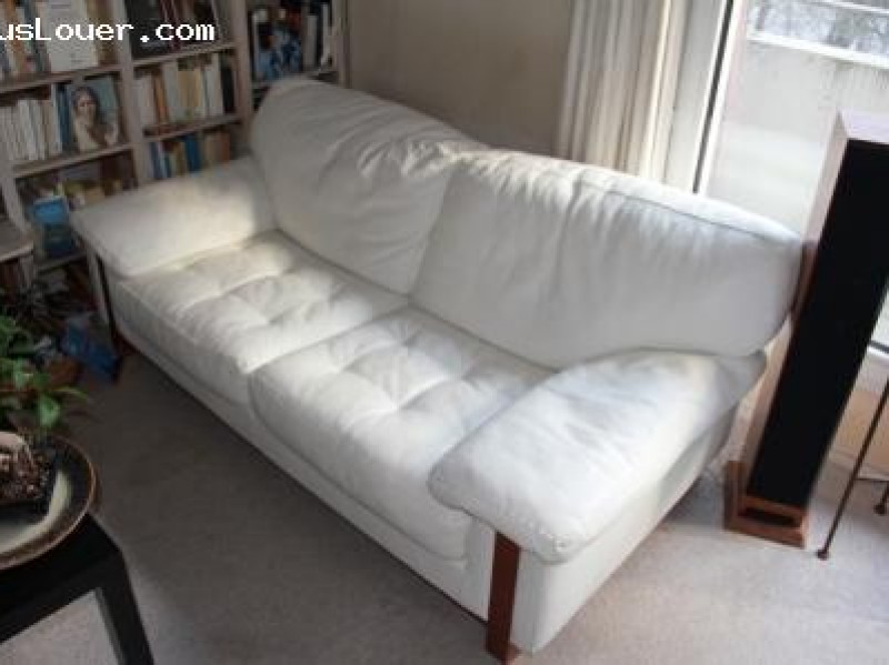 grande chambre dans appartement de 55 m2 à Bagnolet