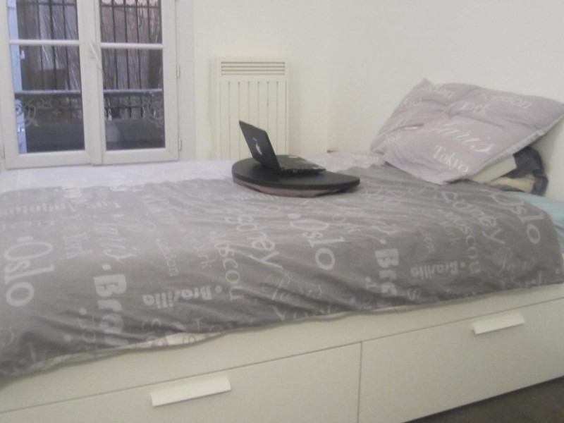 Grande chambre dans colocation Montreuil