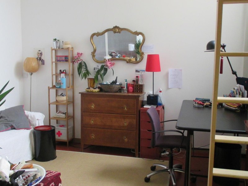 GRANDE CHAMBRE DUPLEX DANS UN LOFT EN COLLOC