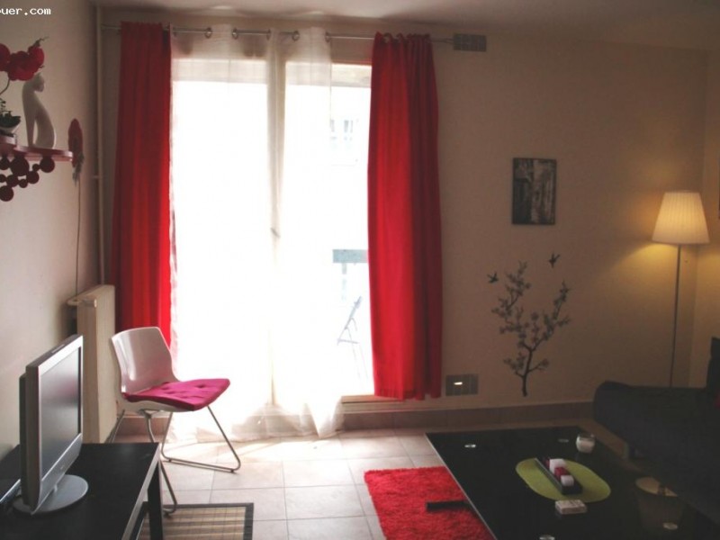 Loue charmant appartement Jaurès