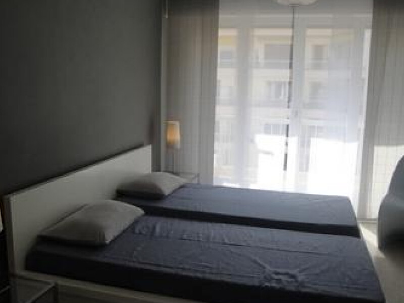 Marseille 1er arr T2 appart meublé plus de 50m2