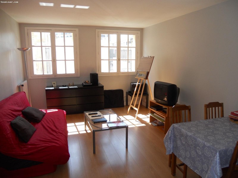 Offre de sous-location F2 à Versailles, année scolaire 2014/2015