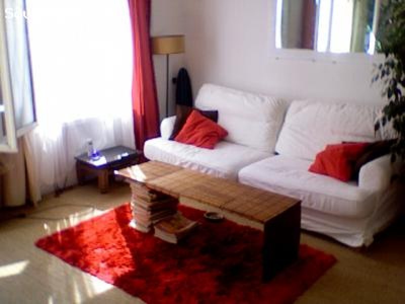 Paris 1ER . Grand 2 pieces 60M2.