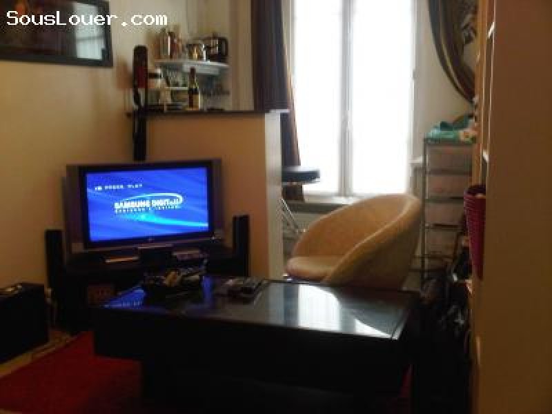 Paris 5, Studio 15m2 Maubert-Mutualité
