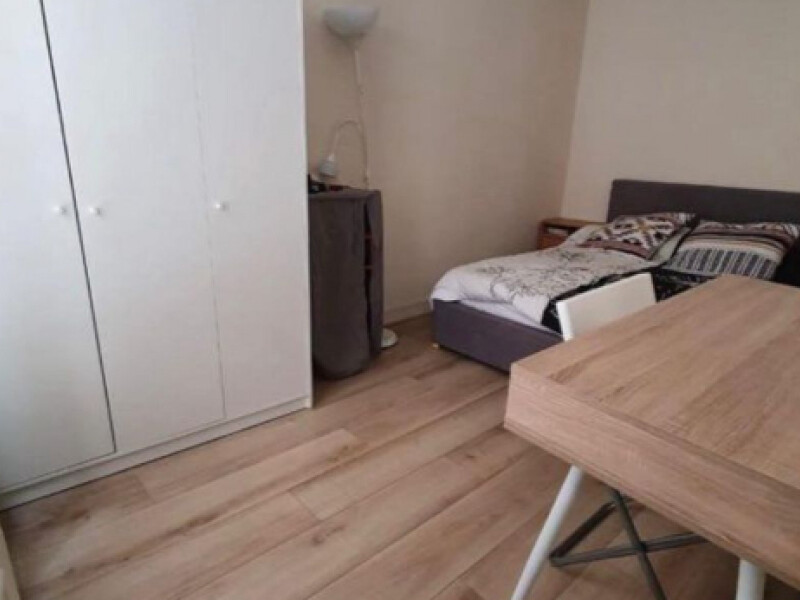 Sous location 1 MOIS AOUT  - Rue du commerce