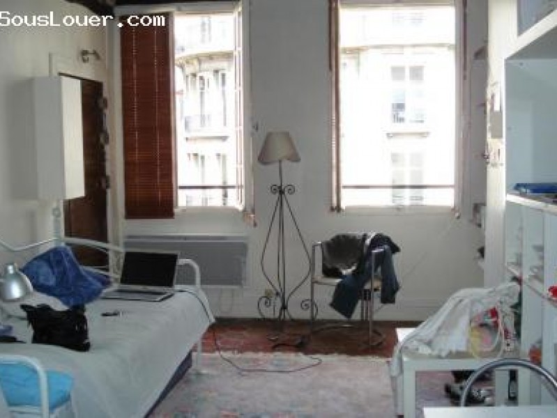 Sous location Aout 750€CC 75003 Arts et métiers