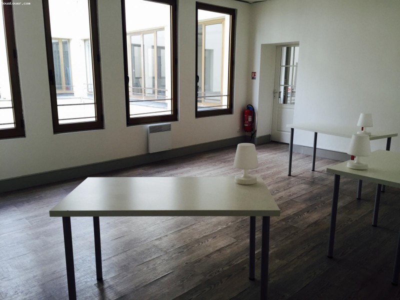 SOUS LOCATION DE BUREAUX PARIS
