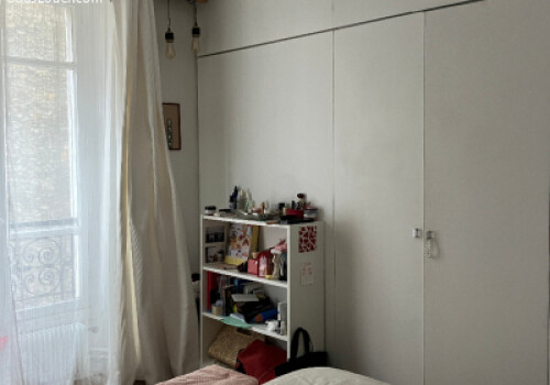 Sous-location de chambre dans un grand appartement en coloc - Fille uniquement