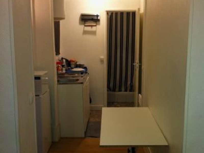 Sous location juillet / août - Studio 20m² meublé - Paris 19ème - 640€ / mois