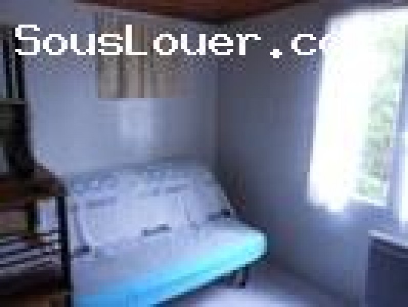 Sous-location studio  en région parisienne