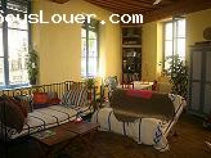 SOUS LOCATION T3 LYON 01