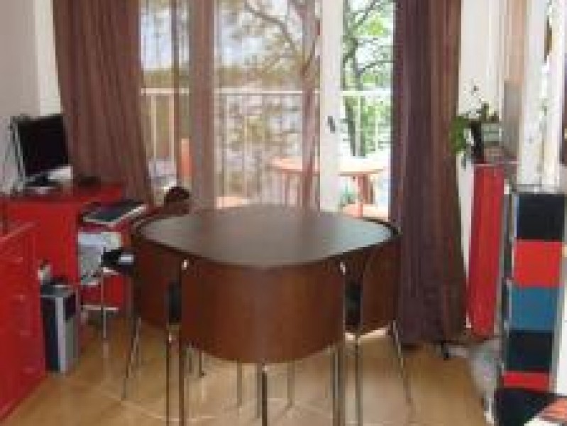 sous loue studio aout pres bastille