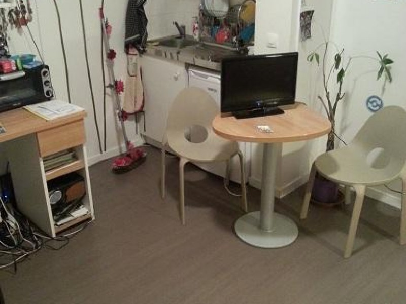 Studio  20 m² - Vanves (92) 850 Euros/mois
