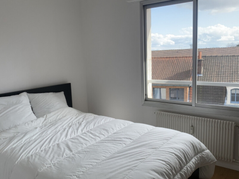 Studio meublé traversant de 28m²