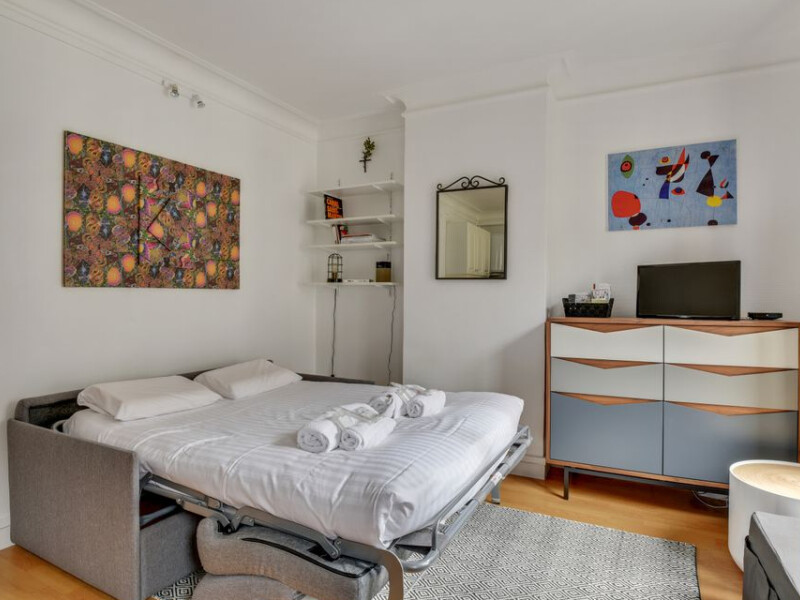 Superbe studio meublé à louer