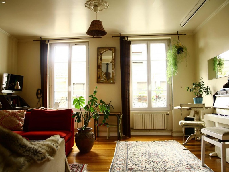 T2 55 m2 Appartement familial au pied du métro Croix de Chavaux
