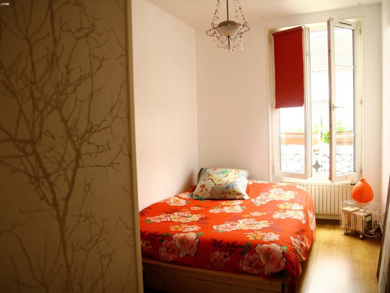 T2 55 m2 Appartement familial au pied du métro Croix de Chavaux