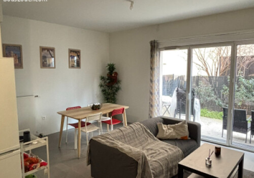 Très beau T2 Bassins à Flots Bordeaux