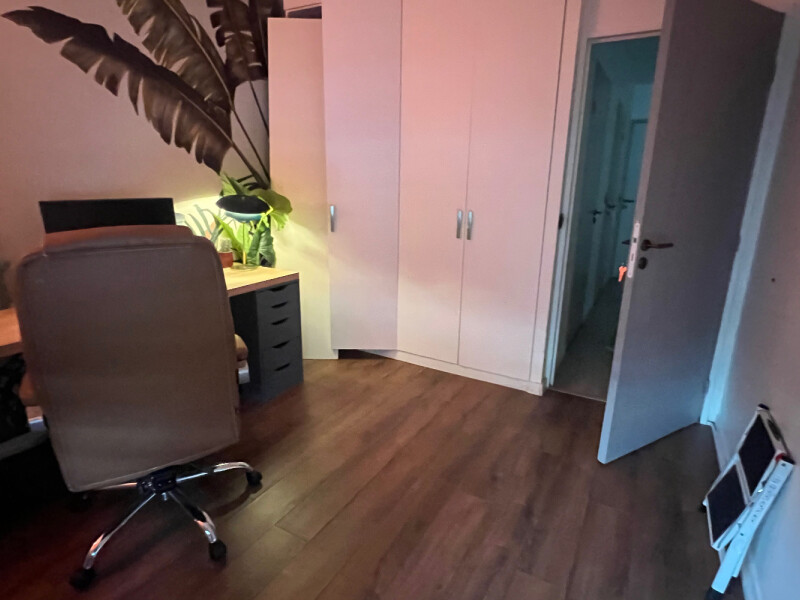 Très grand triplex à Suresnes mais plus proche de Puteaux, 2 chambres à sous-louer