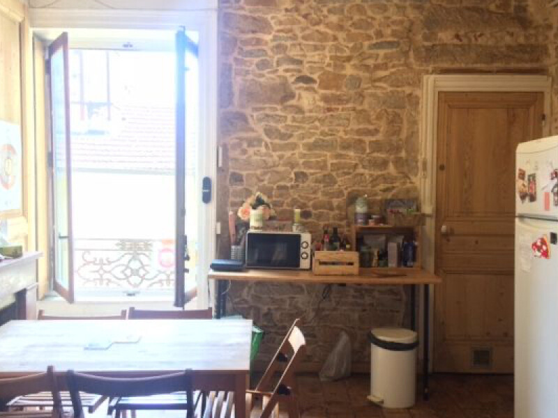 Urgent trois chambres disponibles Lyon 1